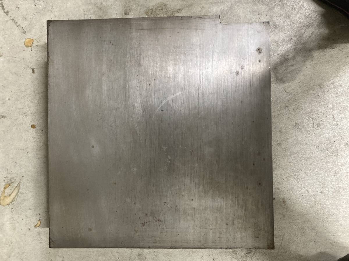 Yahoo!オークション - (4897) 業務用鉄板 570x550x16mm 重量47kg Yahoo!オークション - (4897) 業務用鉄板 570x550x16mm 重量47kg