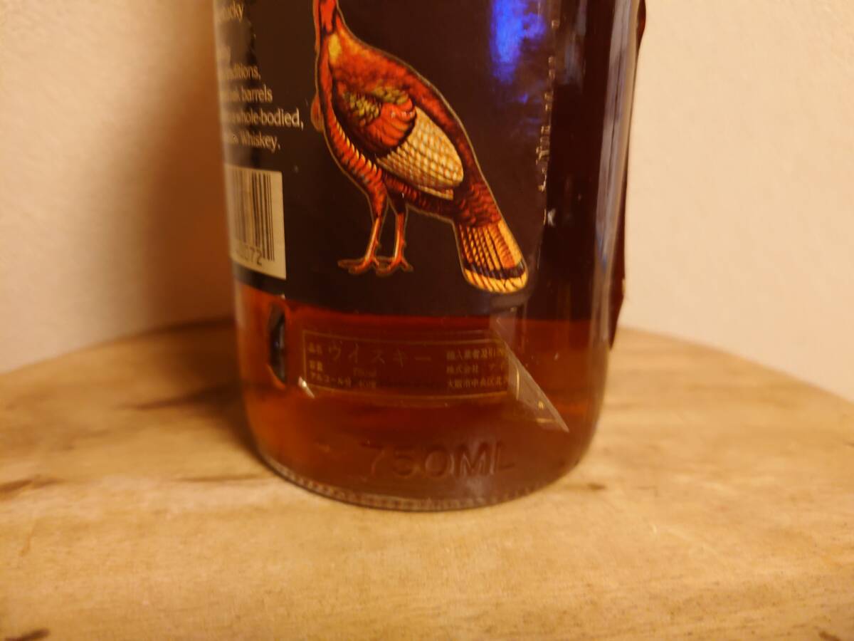 未開栓　WILD TURKEY ワイルド ターキー ブラウンラベル ケンタッキー バーボン ウイスキー 金キャップ 750ml 40% _画像6