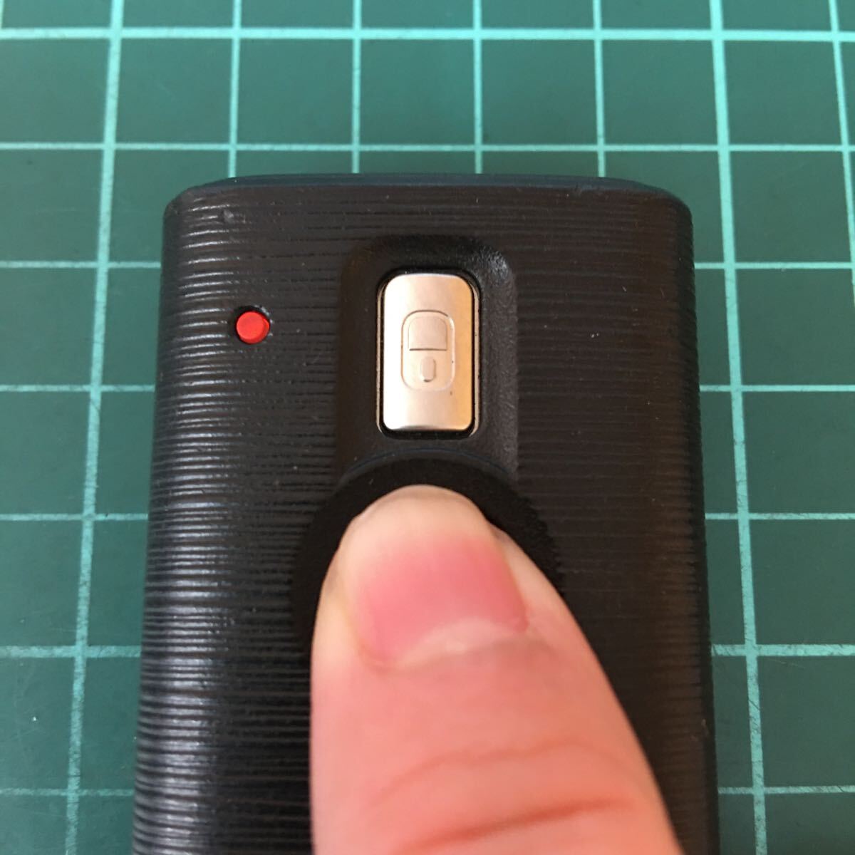 SB3935 点灯 スバル 純正 スマートキー 2ボタン プレオ ステラ ステラカスタム RN1 RN2等 キーレス リモコン_画像3