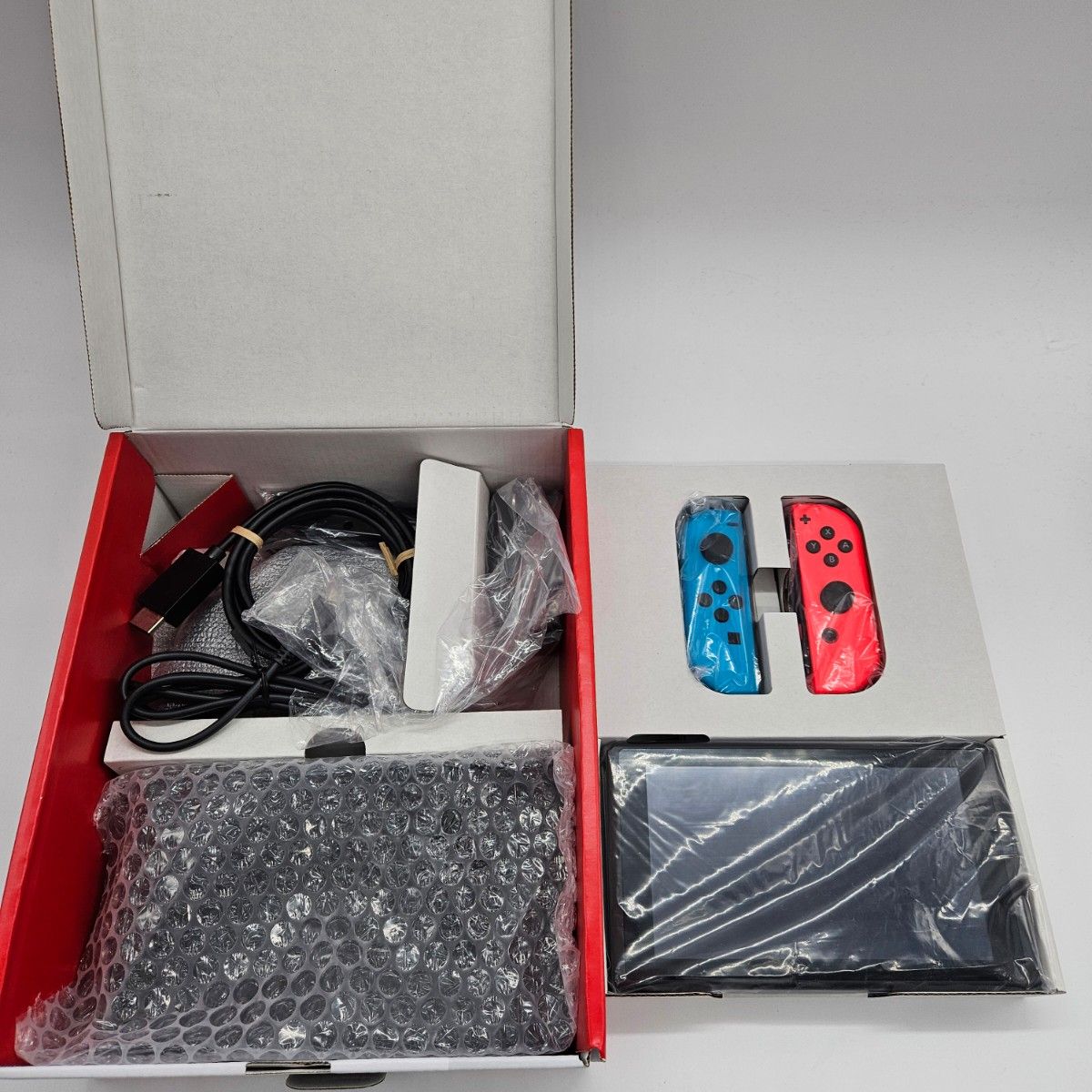 新型 新パッケージ Nintendo Switch ニンテンドースイッチ 本体 新型 新パッケージ Nintendo Switch ニンテンドースイッチ 本体