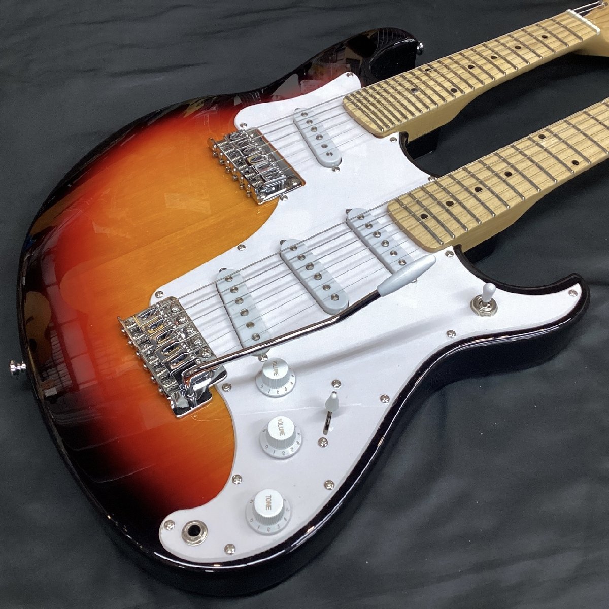 EASTWOOD GUITARS Robin Octave Doubleneck/Sunburst 【プレゼントキャンペーン対象商品!】【新潟店】