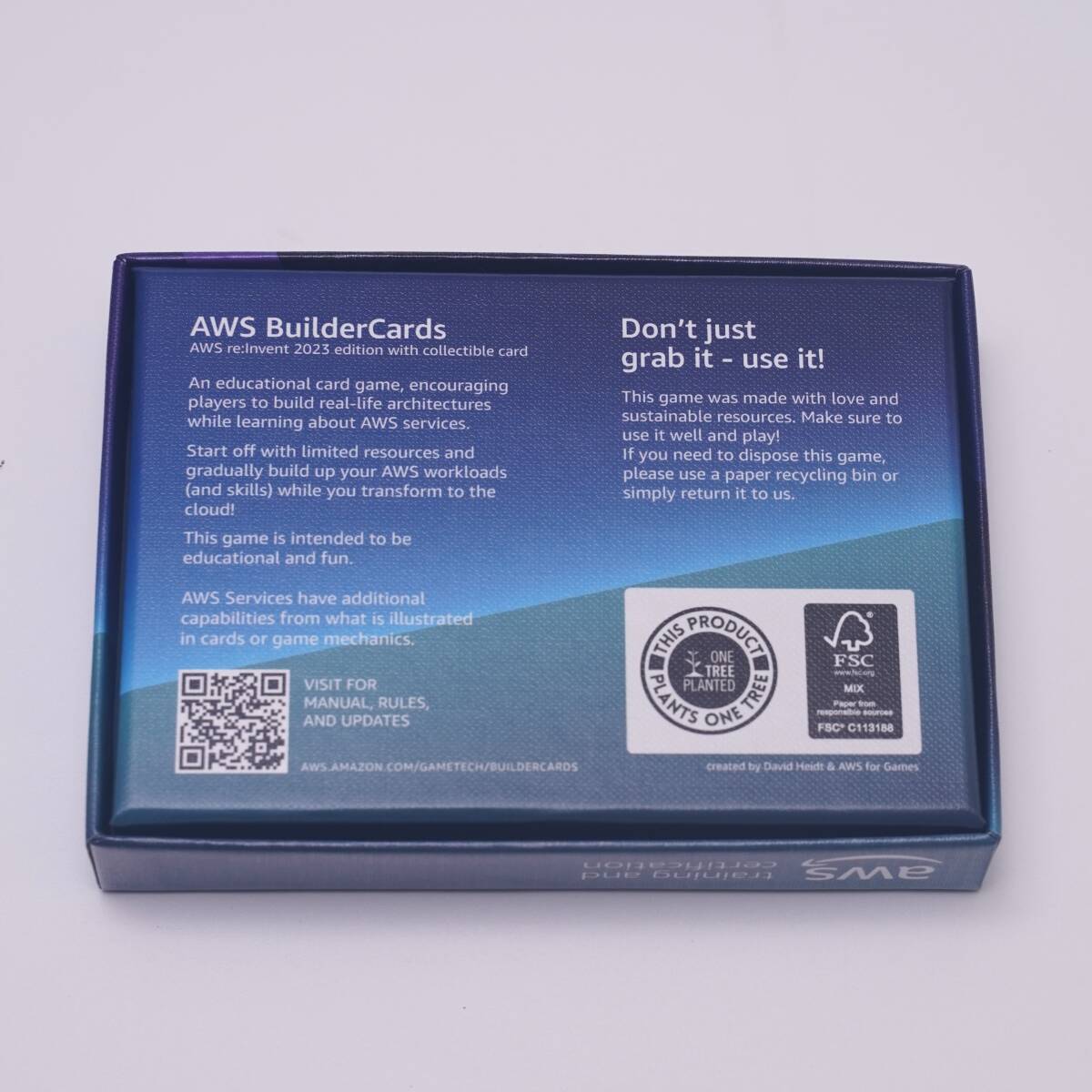 Yahoo!オークション - 【美品】【匿名配送】AWS BuilderCardsと Yahoo!オークション - 【美品】【匿名配送】AWS BuilderCardsと