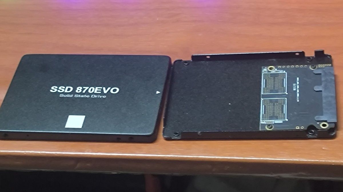 注意喚起 EVO870 1TB容量偽装品 実質128GB程度samsung模倣品 注意喚起 EVO870 1TB容量偽装品 実質128GB程度samsung模倣品