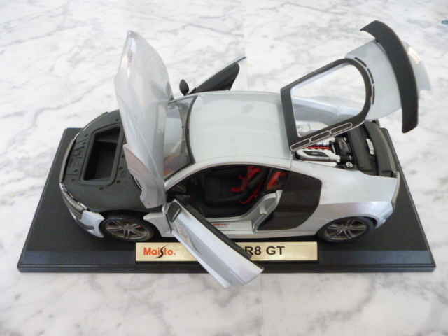 1/18* Audi R8*R8GT* beautiful goods * outright sales!