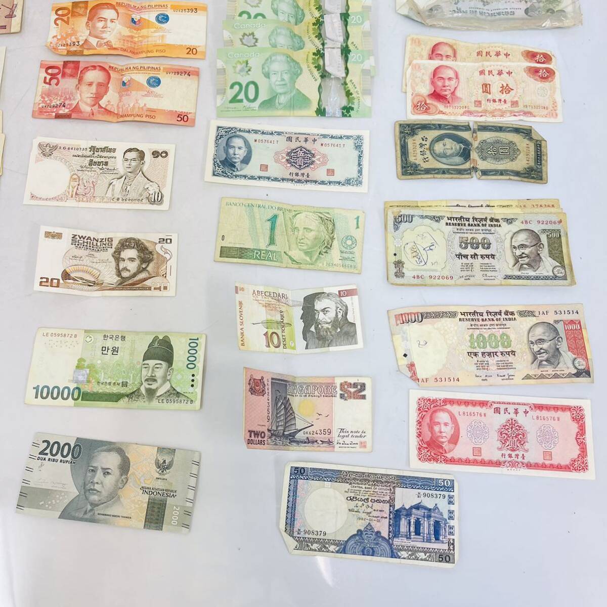 3SC114 1 jpy ~ abroad money summarize large amount China Korea Brazil Cambodia India other note coin old coin antique retro used present condition goods 