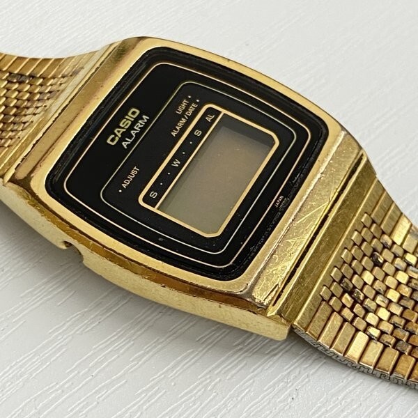 G0501 CASIO カシオトロン デジタル 腕時計ゴールドカラー メンズウォッチ レディーズウォッチ 不動の画像9