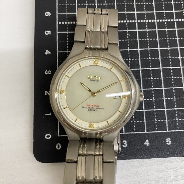 G0620 不動 ELGIN エルジン ソーラー腕時計 チタニウム ＦＫ-1066-Ｃ シェル文字盤 中古 SHELL PEARL パール ダイヤの画像8