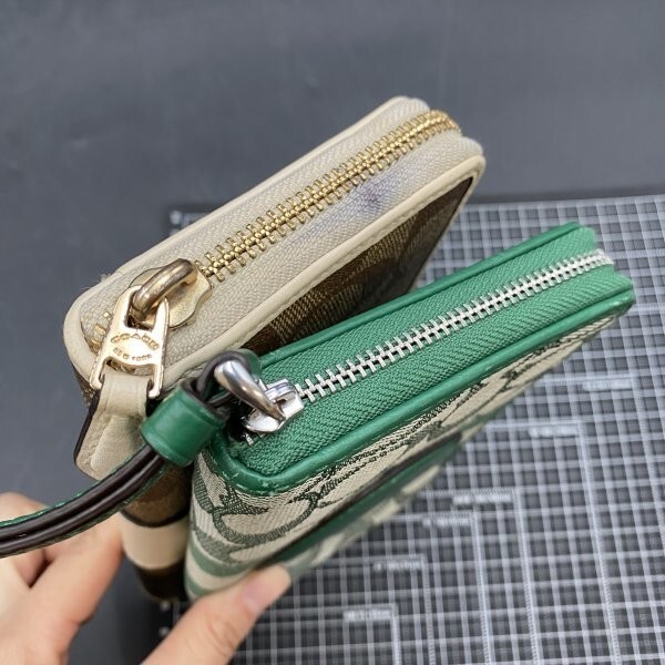 G0214N78N79 コーチ 財布2点 COACH レディース シグネチャー ストライプ ロゴパッチ デンプシー ジップアラウンド ウォレット 長財布の画像6