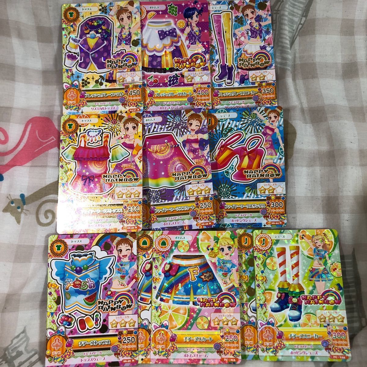 アイカツ ハッピーレインボーセット+おまけでイベントレア アイカツ ハッピーレインボーセット+おまけでイベントレア