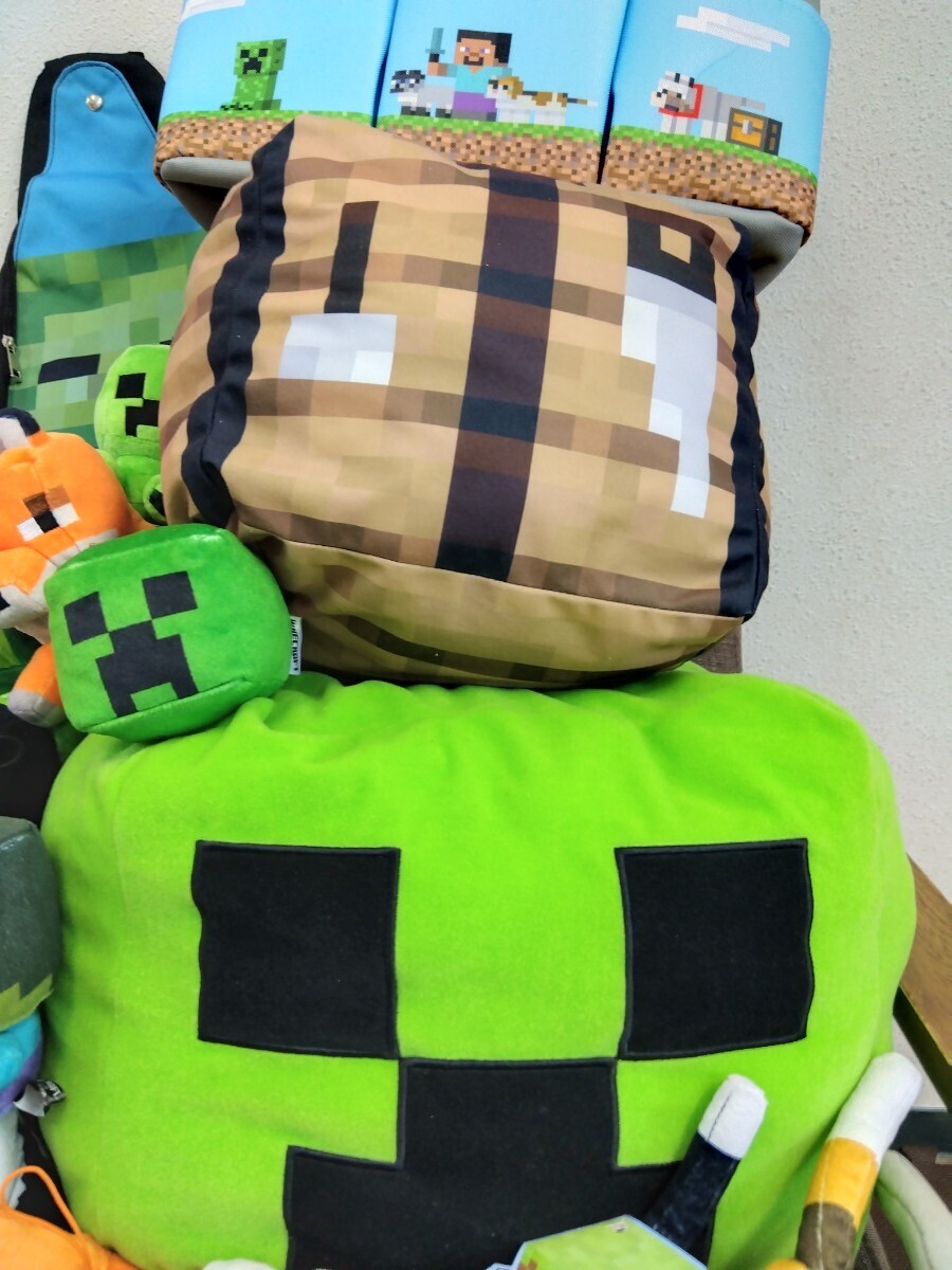 Minecraft マインクラフト 色々まとめて24点セット ぬいぐるみ クッション バッグ など 非売品の画像4