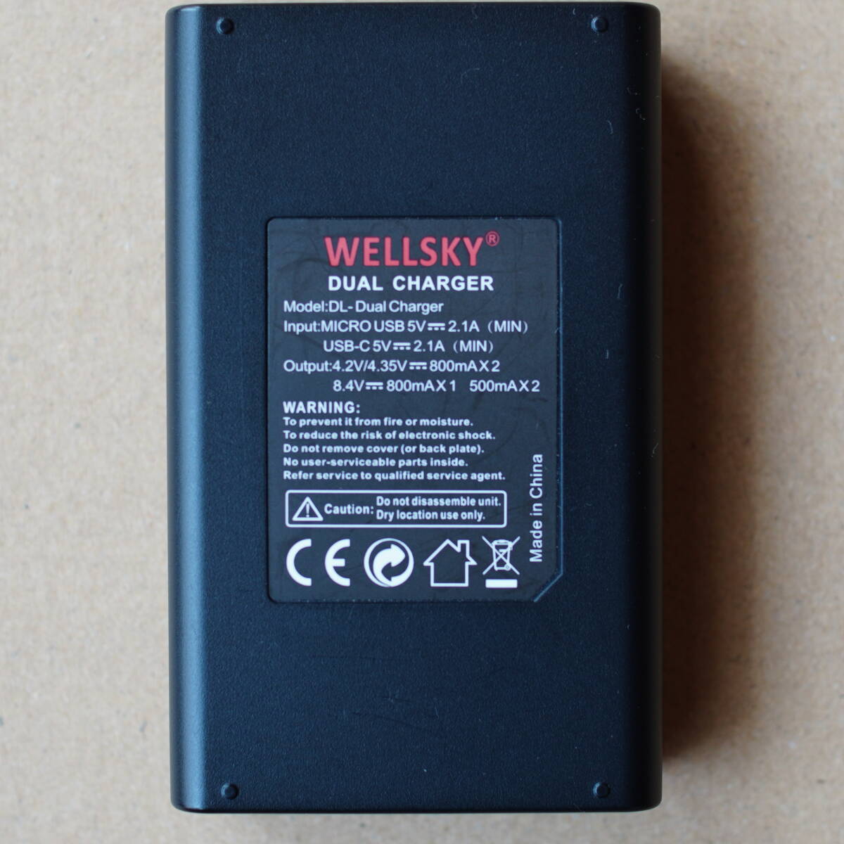 DMW-BLK22 用 USB Type-C 互換充電器 バッテリーチャージャー中古品です。_画像2