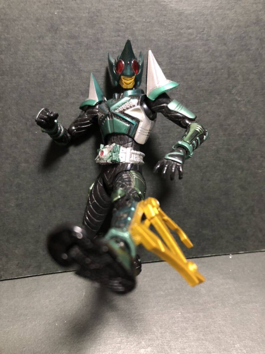 バンダイ　フィギュアーツ figuarts 仮面ライダーキックホッパー　ジャンク　箱無し現状品_画像4