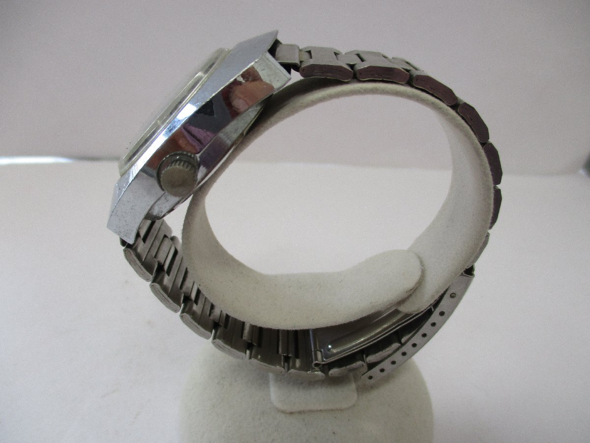 ジャンク品　EUPOPE　腕時計　腕回り２０センチ　動作未確認・電池切れ_画像3