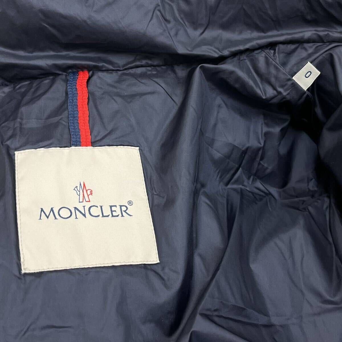 国内正規品 MONCLER モンクレール HERMIFUR ヘルミファー 袖ワッペン ナイロン ラクーンファー フード付き ダウンコート 49900-15-53048