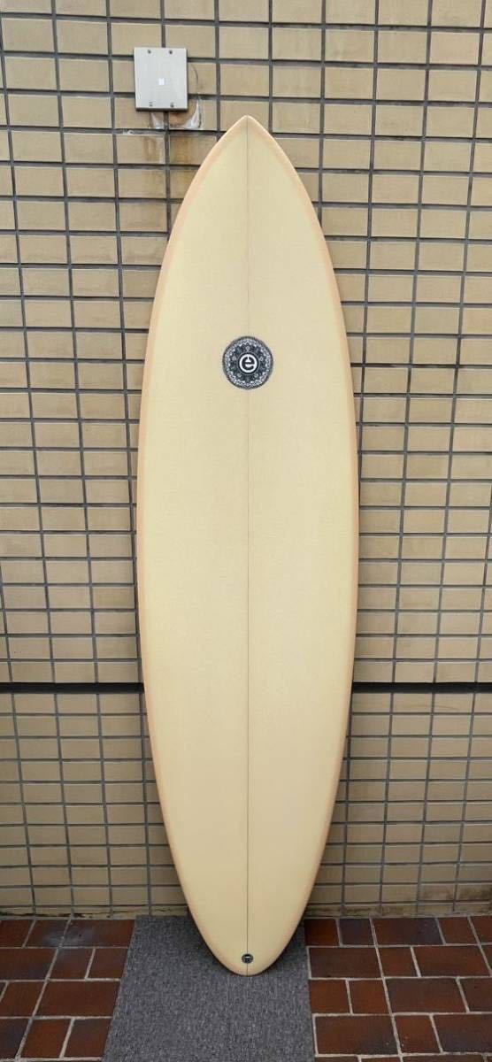 新品！未使用！大特価！バイロンベイ発！ELEMENT SURFBOARD DOUBLE YOKE 7’0” 44L PU カラー　YELLOW/ORANGE サーフィン　バイロンベイ