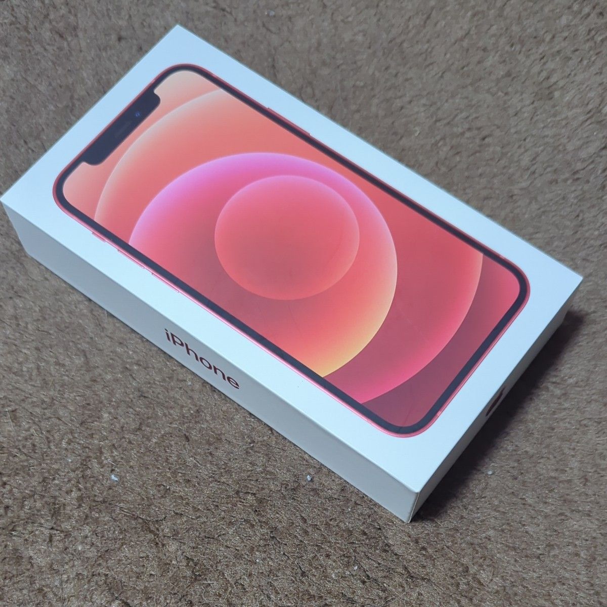 コード付きiPhone レッド Apple red　箱　ケース　アイフォン箱があると高く売れます！
