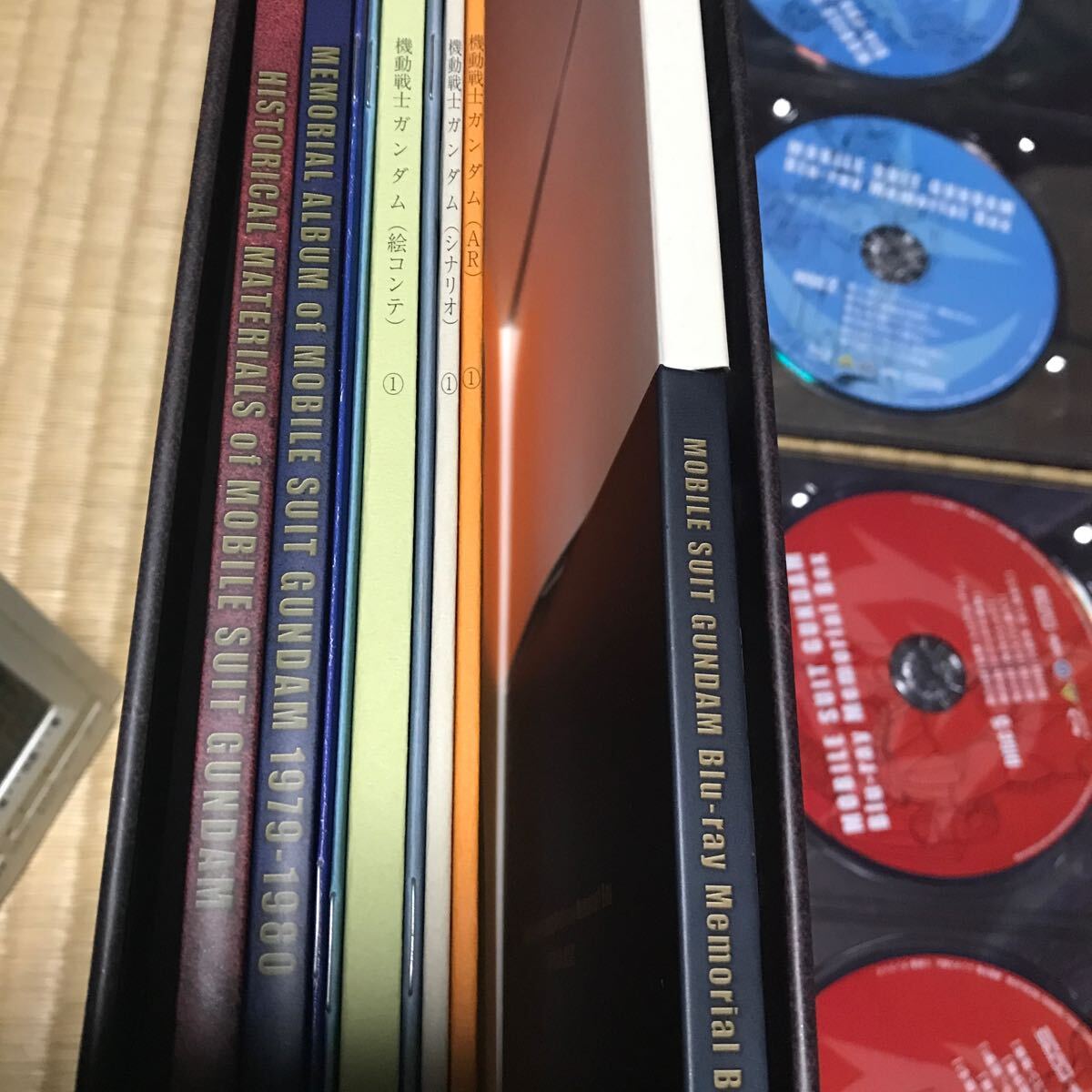 機動戦士ガンダム Blu-ray メモリアルボックス_画像8