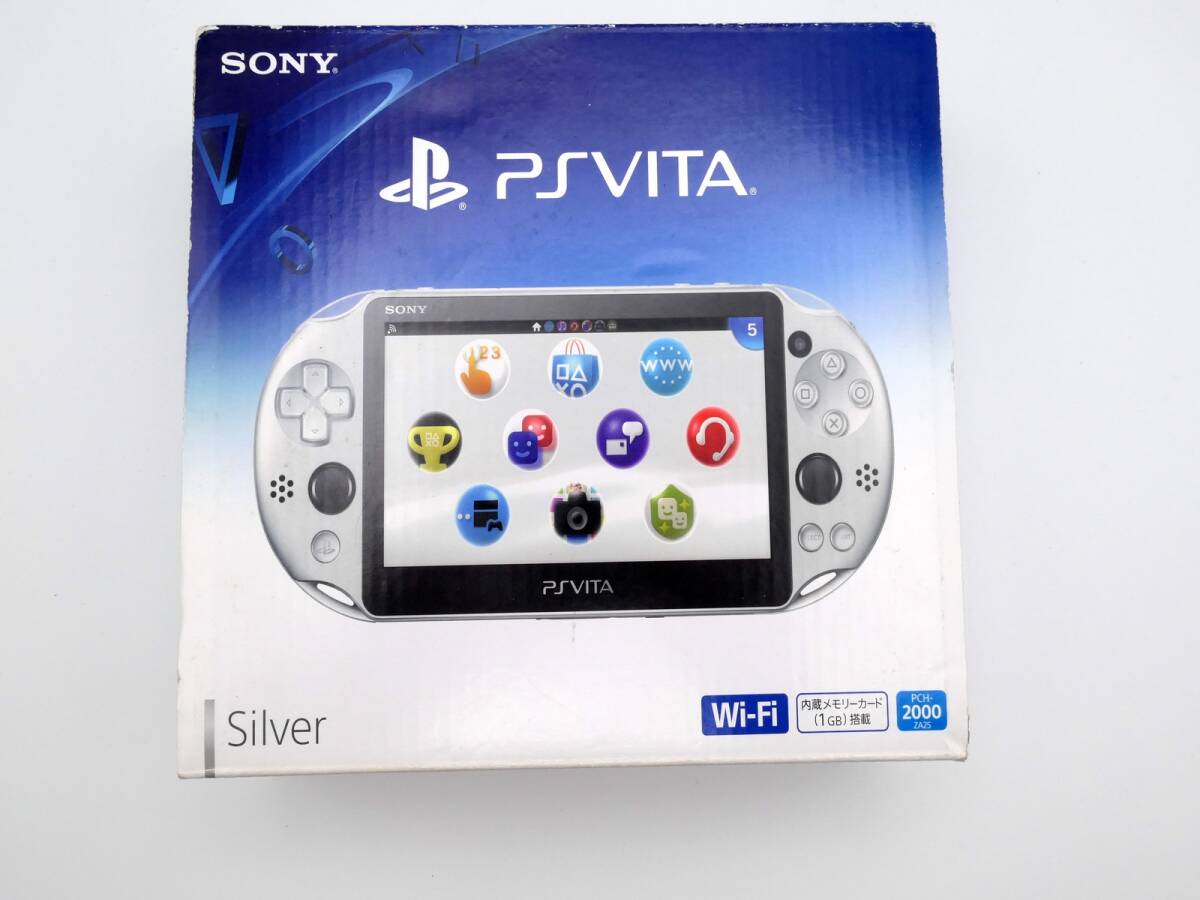 PlayStation Vita Wi-Fiモデル シルバー (PCH-2000ZA25)　16GBメモリーカード付き 超美品_2