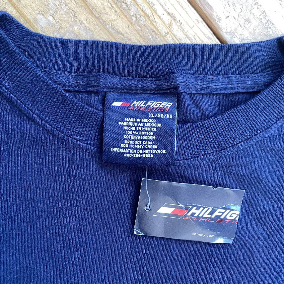 新品 HILFIGER ATHLETICS トミー ヒルフィガー Tシャツ 半袖 メンズ XLサイズ ネイビー ラバー アメカジ タグ付き未使用品 T1982_画像4