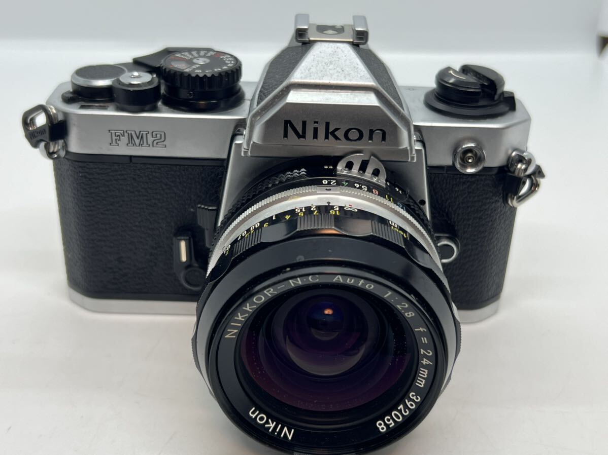 Nikon ニコン FM2 一眼レフフィルムカメラ / NIKKOR-N・C Auto 1:2.8 f=24mm 【ANN102】_画像2