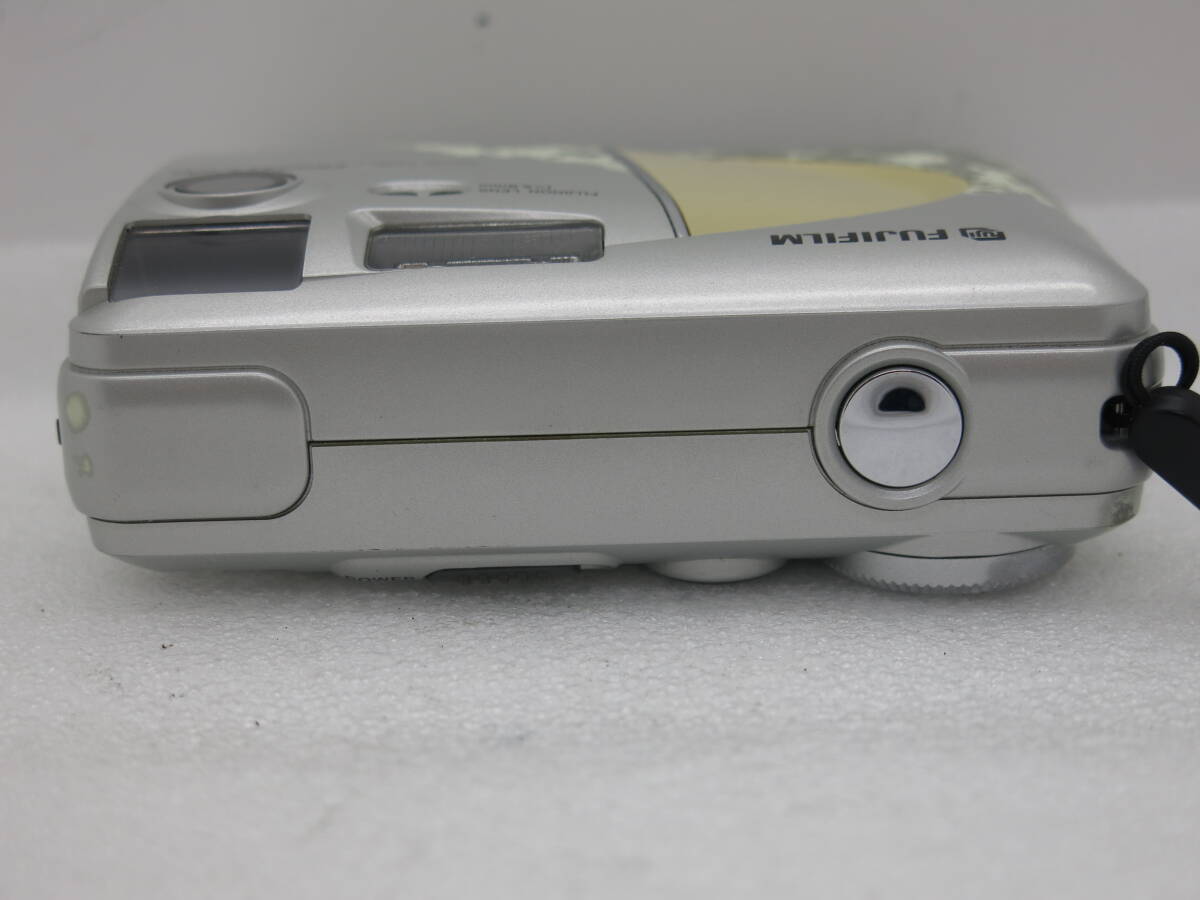 FUJIFILM DIGITAL CAMERA Finepix 2300 2.1 MEGA PIXELS f=5.8mm 【KNK045】_画像4