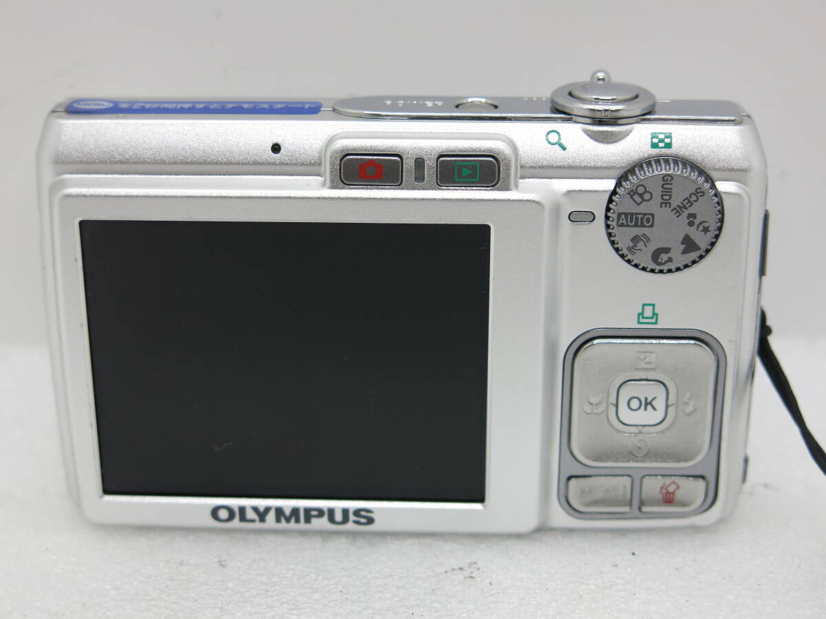 OLYMPUS FE-240 デジタルカメラ 5x OPTICAL ZOOM 7.1 MEGA PIXELS AF ZOOM 6.4-32mm 1:3.3-5 【ANM063】_画像3