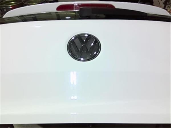 美品！ VW ポロ 6R バックドア リアゲート ５ドア LB9A キャンディホワイト 6R6827025Cの画像5
