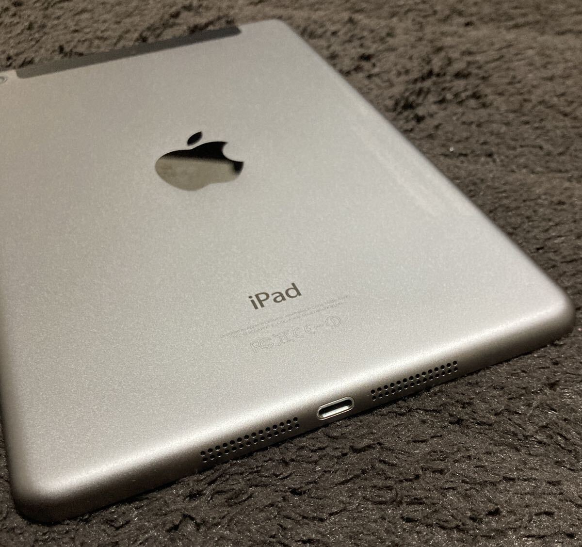 Apple iPad mini 2 Wi-Fi+Cellular 64GB ME828J/A docomoスペースグレイ アップル ドコモ_画像5