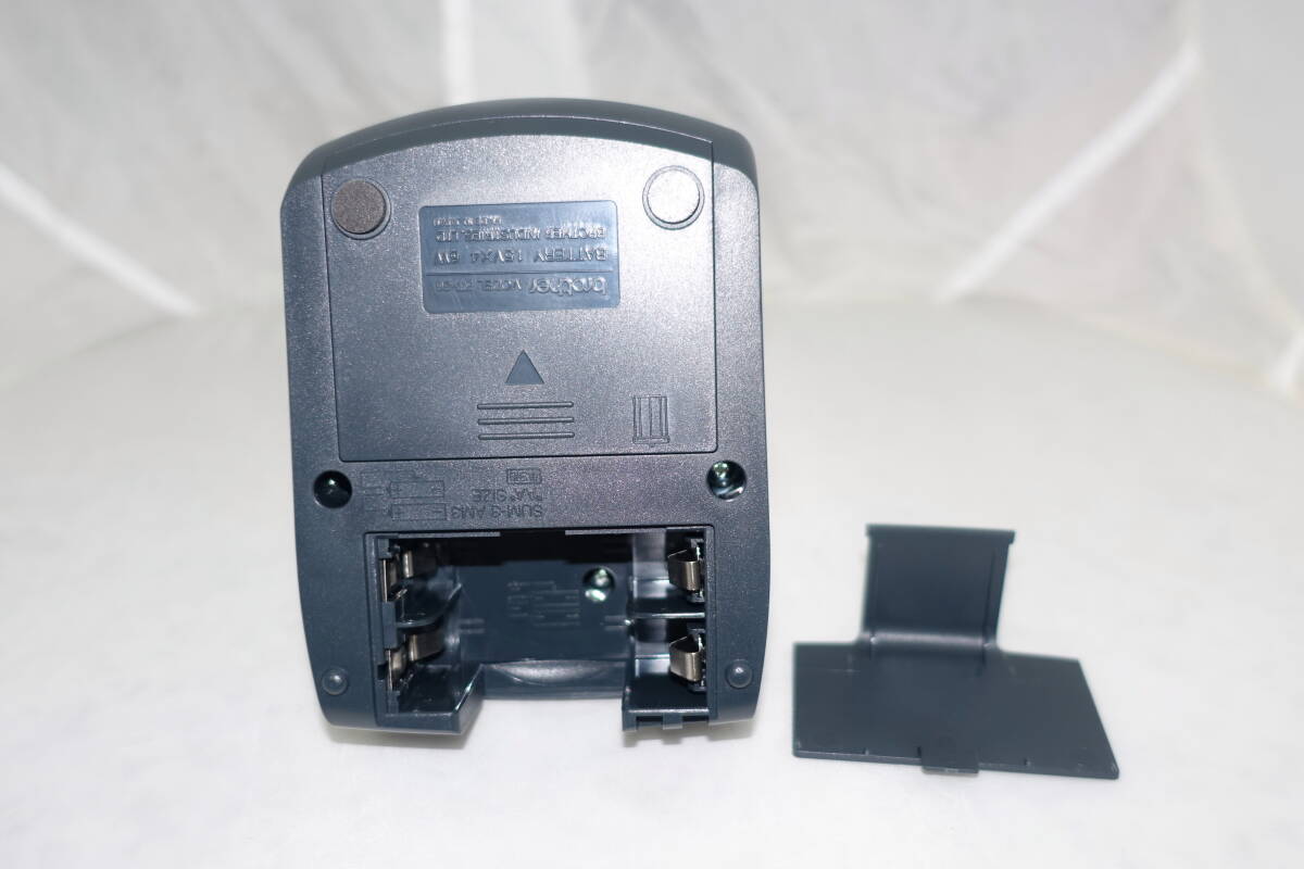 【ジャンク】BROTHER ブラザー PC宛名ラベルプリンター P-touch MODEL PT-9500PC と RトリマーBT36 _単4乾電池×4本使用します。