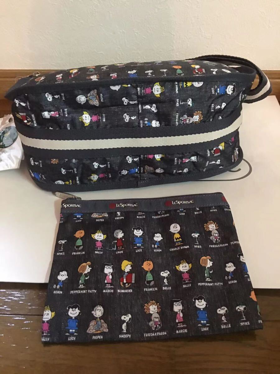 LeSportsac レスポートサック　× PEANUTS クラシックホーボー　7520 L010 PEANUTS ALL STAR_画像2