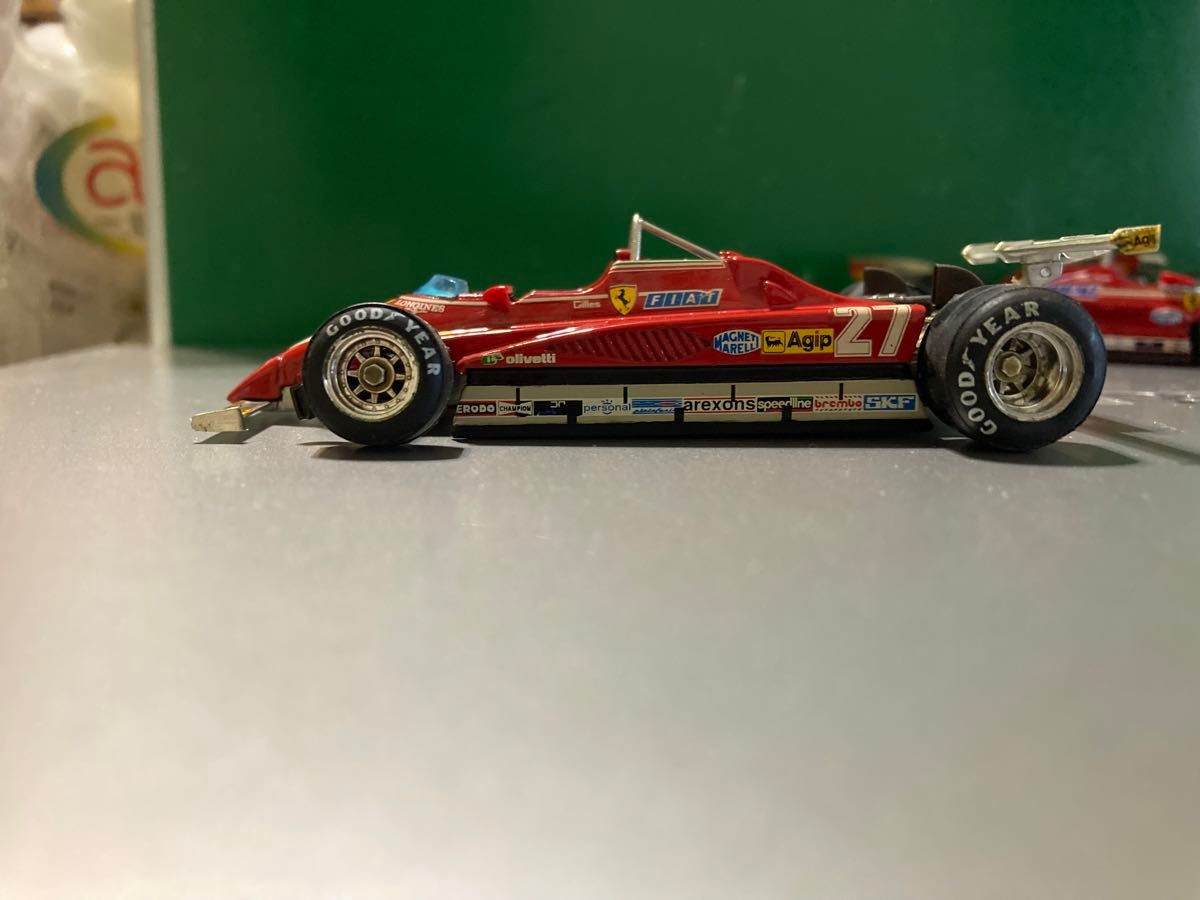 1/43 F1 フェラーリ126C2 D.ピローニ　brumm