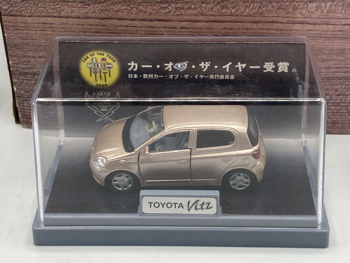 即決有★1/43 エムテック トヨタ ヴィッツ ヤリス 1999-2000 日本カー・オブ・ザ・イヤー 受賞記念パッケージ★ミニカーの画像5