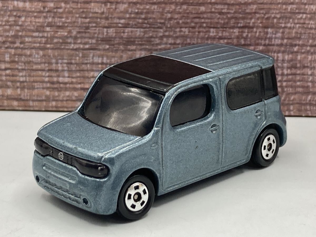 即決有★トミカ No.17 日産 キューブ NISSAN CUBE 中国製★ミニカーの画像1