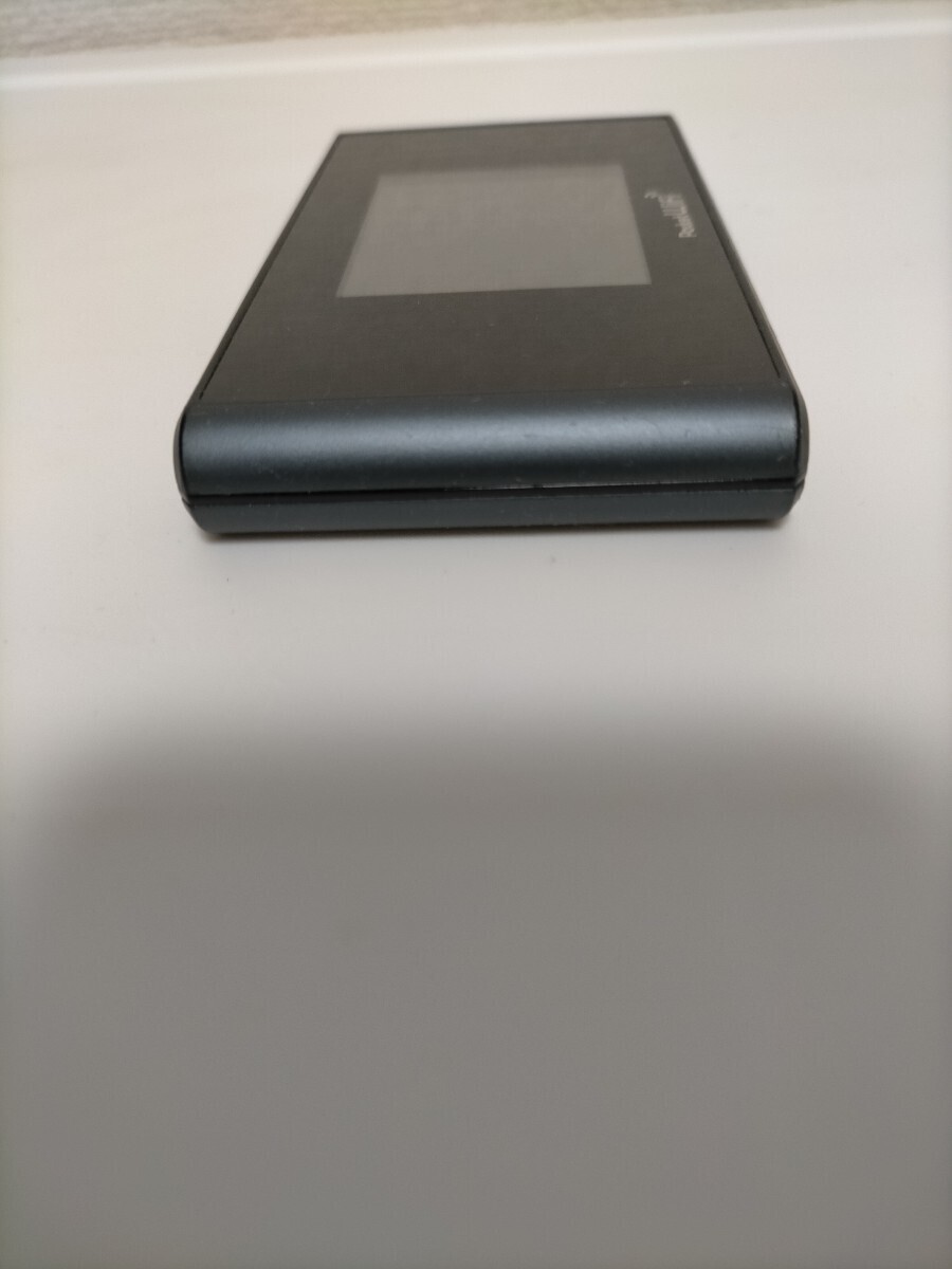 【送料無料】モバイルルーター 305ZT ポケットWi-Fi Y!mobile 無線ルーター ブラック 説明書 箱付き 標準セット _画像9