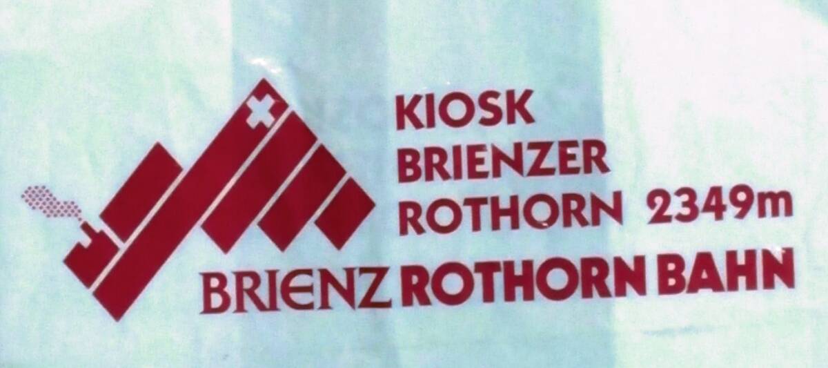 スイス　ブリエンツ ロートホルン鉄道 　お土産屋さんの袋　ビニール手提げ袋　１枚 現地で入手　_画像2