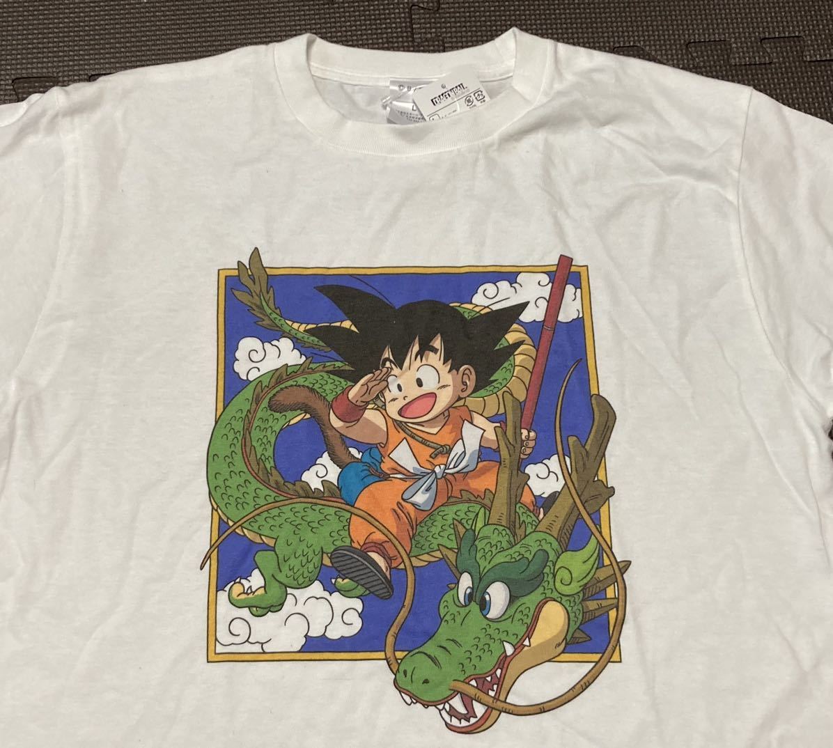 【Lサイズ】新品 正規品ライセンス品 悟空と神龍 ドラゴンボール Tシャツ 鳥山明 東映アニメーション b