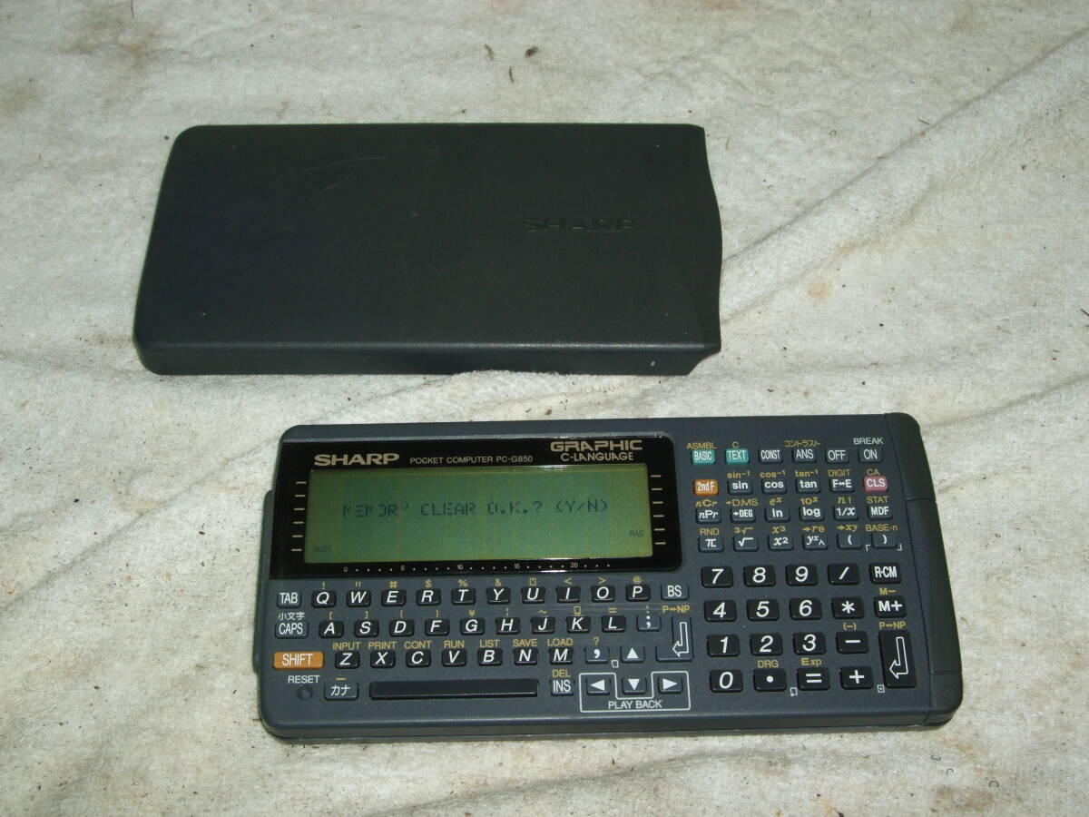 SHARP シャープ ポケットコンピューター ポケコン GRAPHIC C-LANGUAGE PC-G850V_画像1