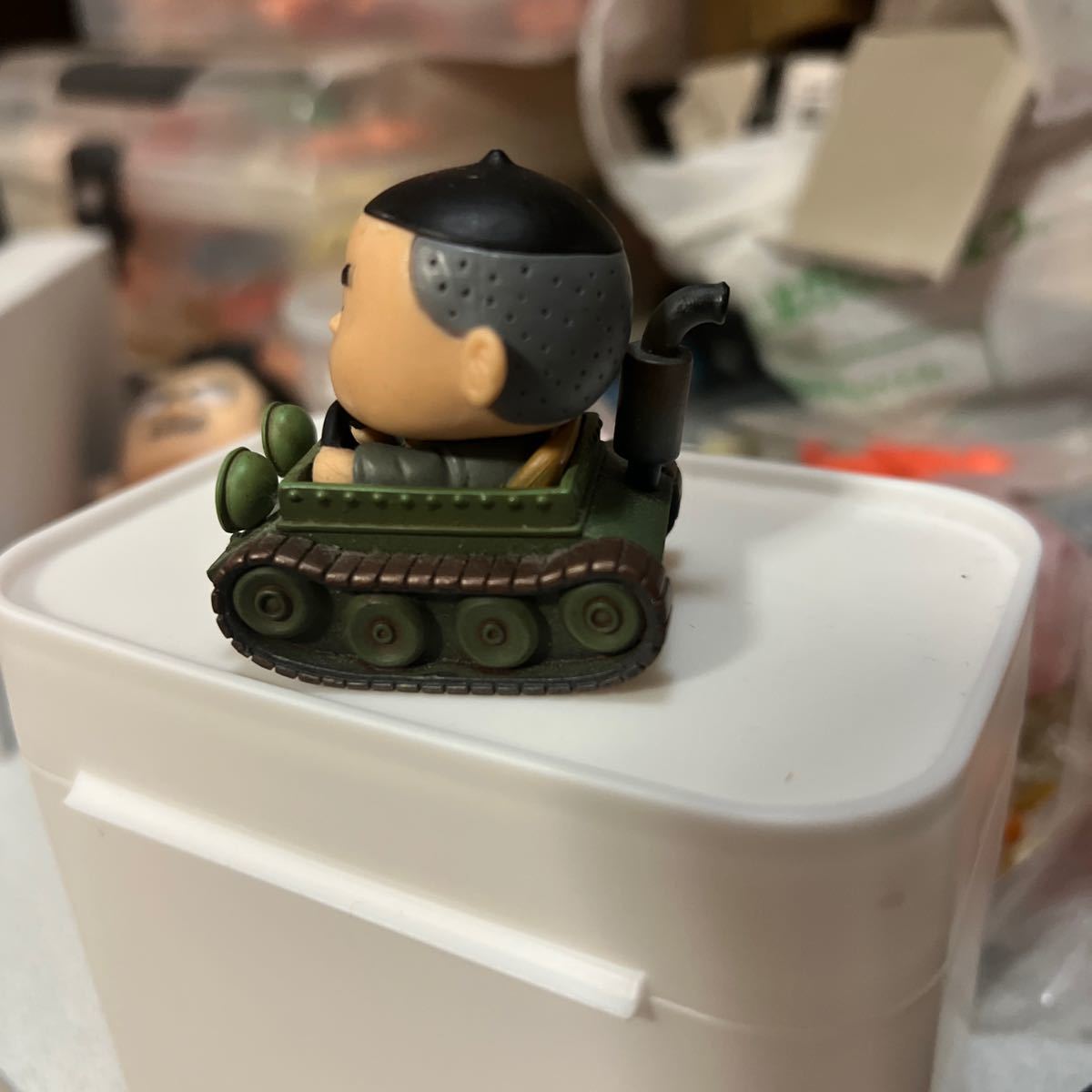 ドクタースランプ　栗頭先生　戦車　アラレちゃん_画像7