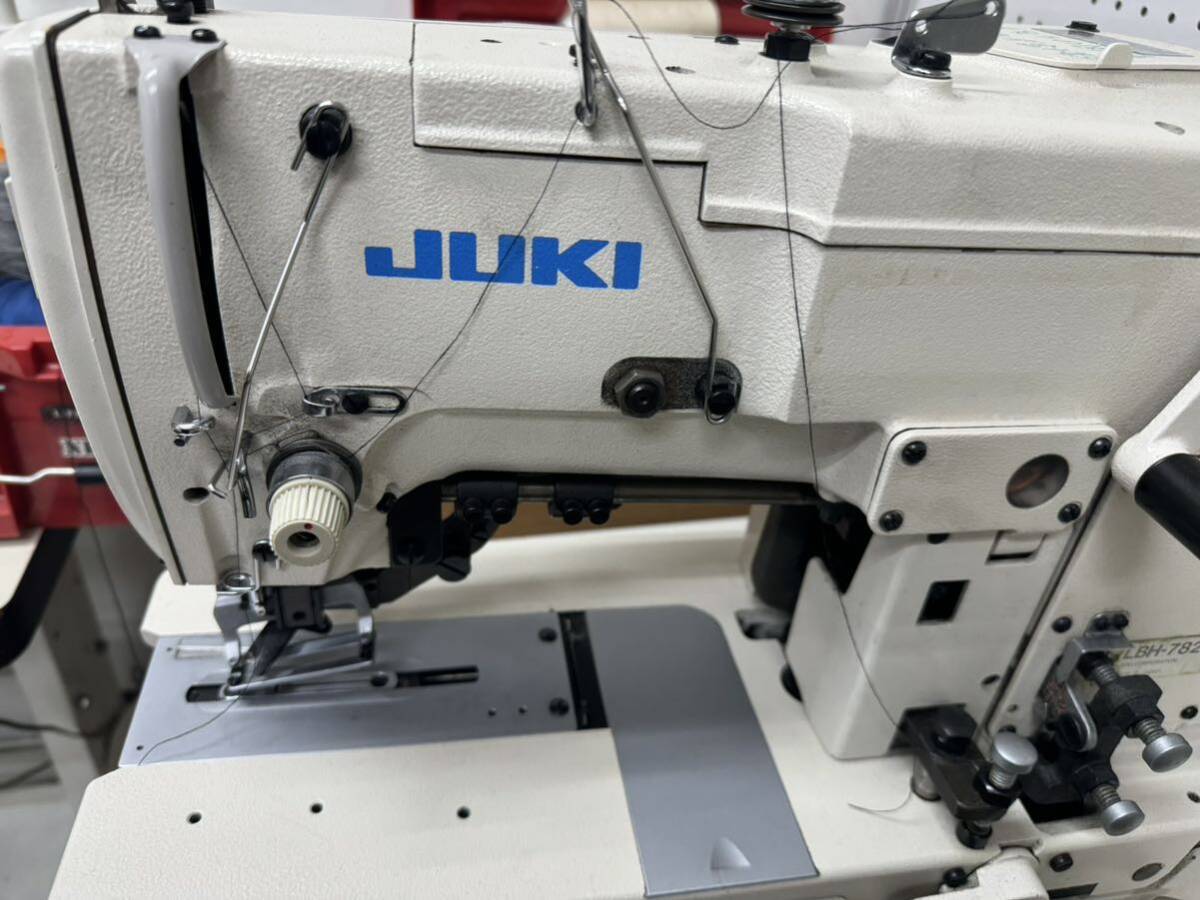 ボタンホールミシン シャツ穴  JUKI 工業用ミシン の画像1