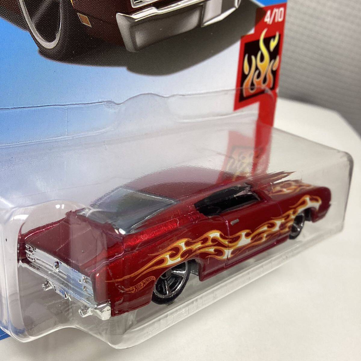 ☆ホットウィール☆ '69 フォード トリノ タラデーガ　赤 フレイムス Hot Wheels _画像4