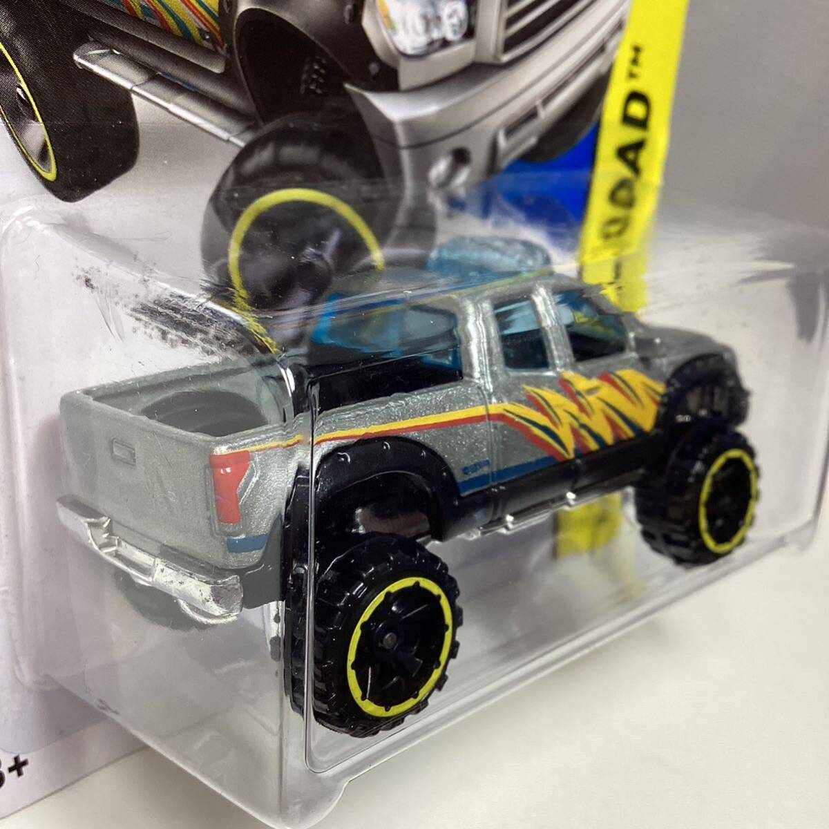 ☆ホットウィール☆ '10 トヨタ　タンドラ　シルバー　Hot Wheels _画像4