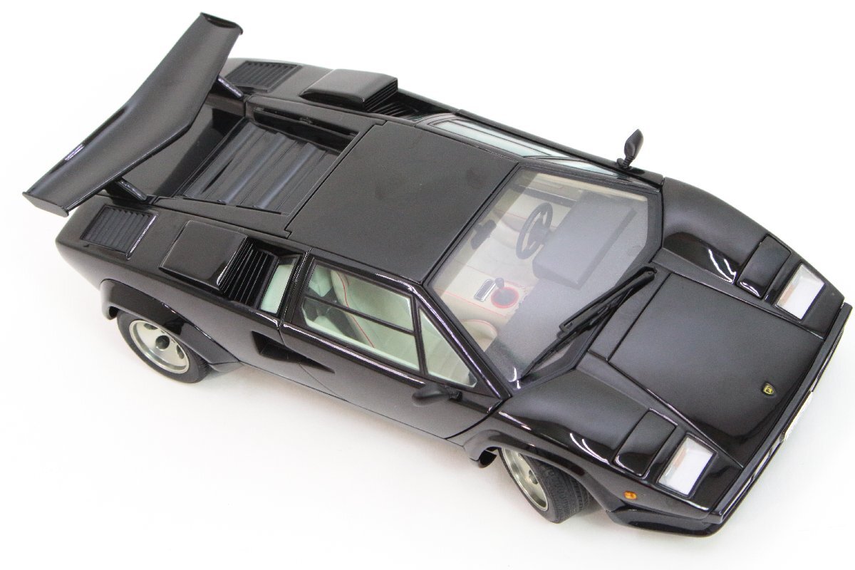 【美品】AUTOart ＊ 1/18 MILLENNIUM LAMBORGHINI COUNTACH 5000S/ランボルギーニカウンタック ブラック ダイキャスト ミニカー ＊ A-#6679の画像7