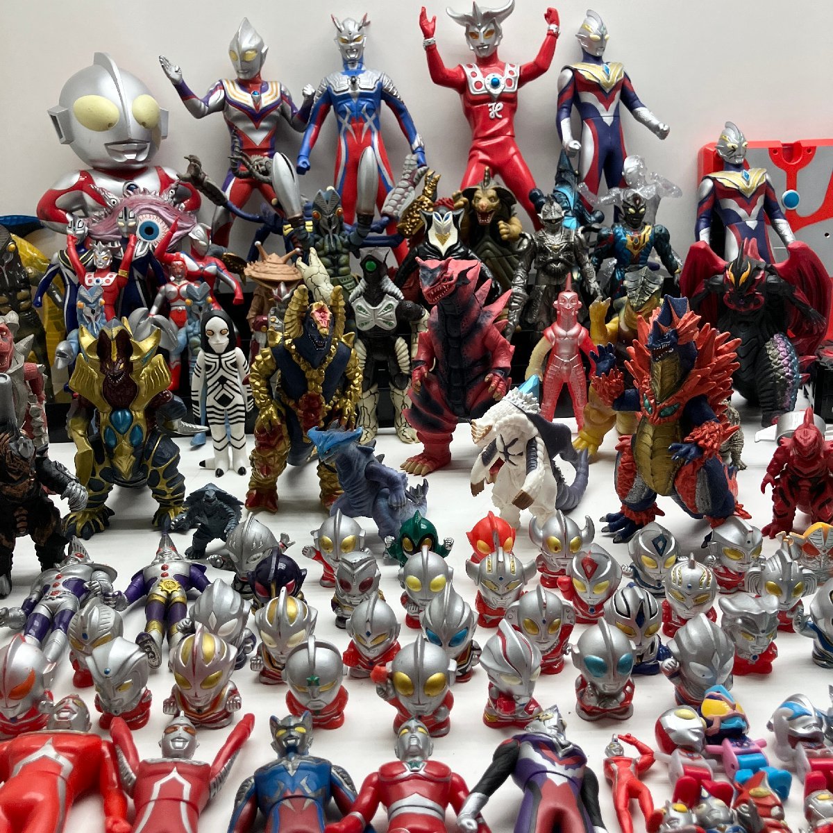 ◆【ジャンク品】 ウルトラマン ウルトラ怪獣 おもちゃ フィギュア 雑貨 まとめ 約134点 約8.4kg 円谷プロ 現状品 (GB)M/G60304/3/8.4_画像8