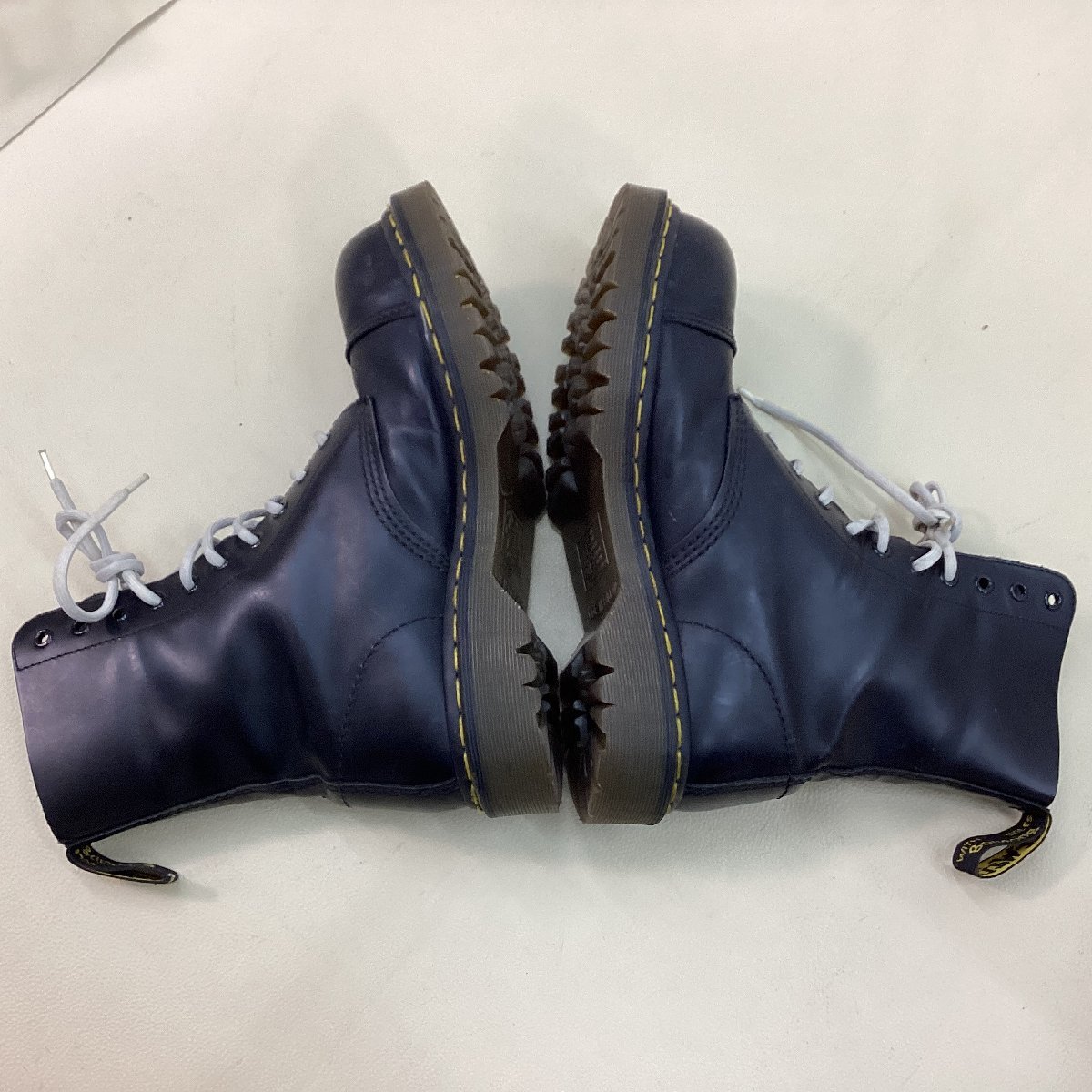 ■Dr Martens ドクターマーチン /1.76㎏ AW006 10ホールブーツ サイズ８(27cm)■_画像7