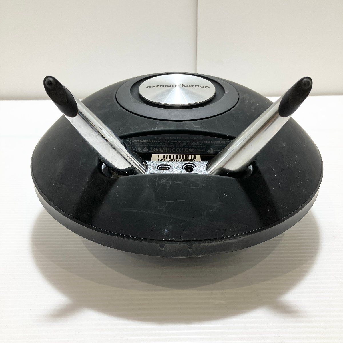 〇【ジャンク品】 harman kardon ONYX STUDIO ハーマンカードン Wireless Bluetooth スピーカー 現状品 ff ()K/60307/4/2.1_画像7