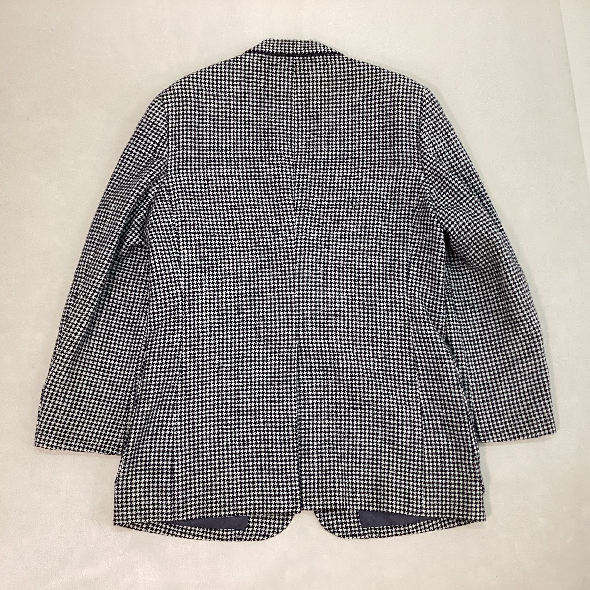 ■ヴィンテージ 90s Burberry's バーバリーズ 千鳥格子ウールテーラードジャケット 上質 古着 メンズ 175 96 88AB 黒系/0.94kg■_画像2