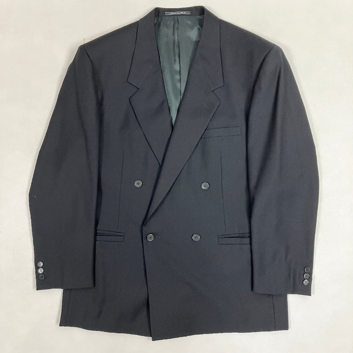 ◆【古着】GIANNI VERSACE ヴェルサーチ イタリア製 スーツ ジャケット パンツ 上下 セットアップ ダブルボタン 52 54R 黒 ウール 1.21kg_画像2