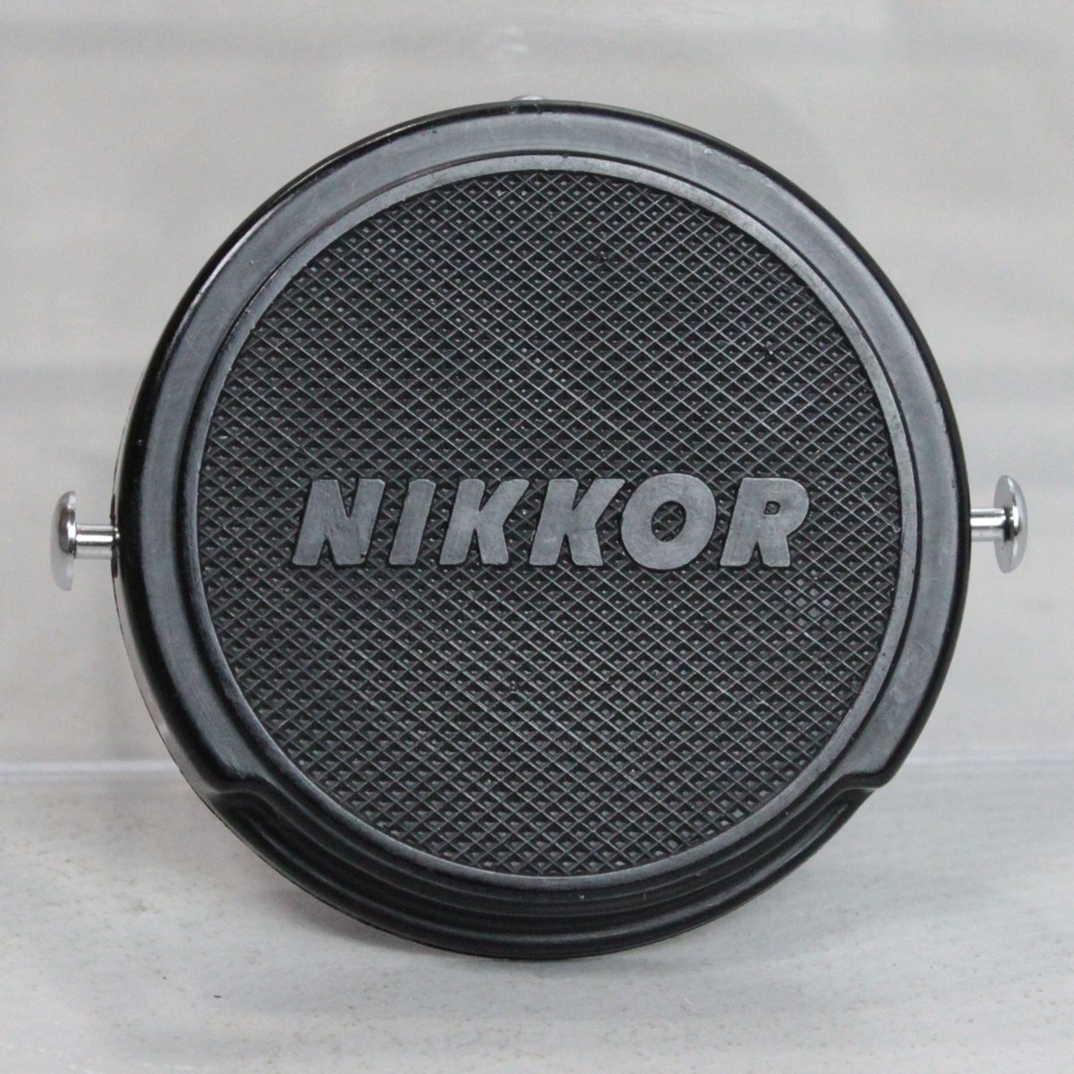 020911 【美品 ニコン】 Nikon NIKKOR 40.5mm ピンタイプレンズキャップ _画像1