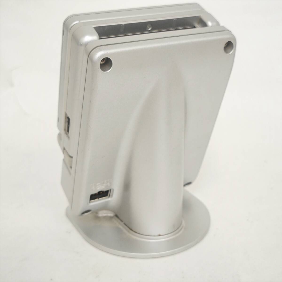 【M4599】ゲームボーイ　アドバンスSP GBA ジャンク 充電スタンド付き _画像2