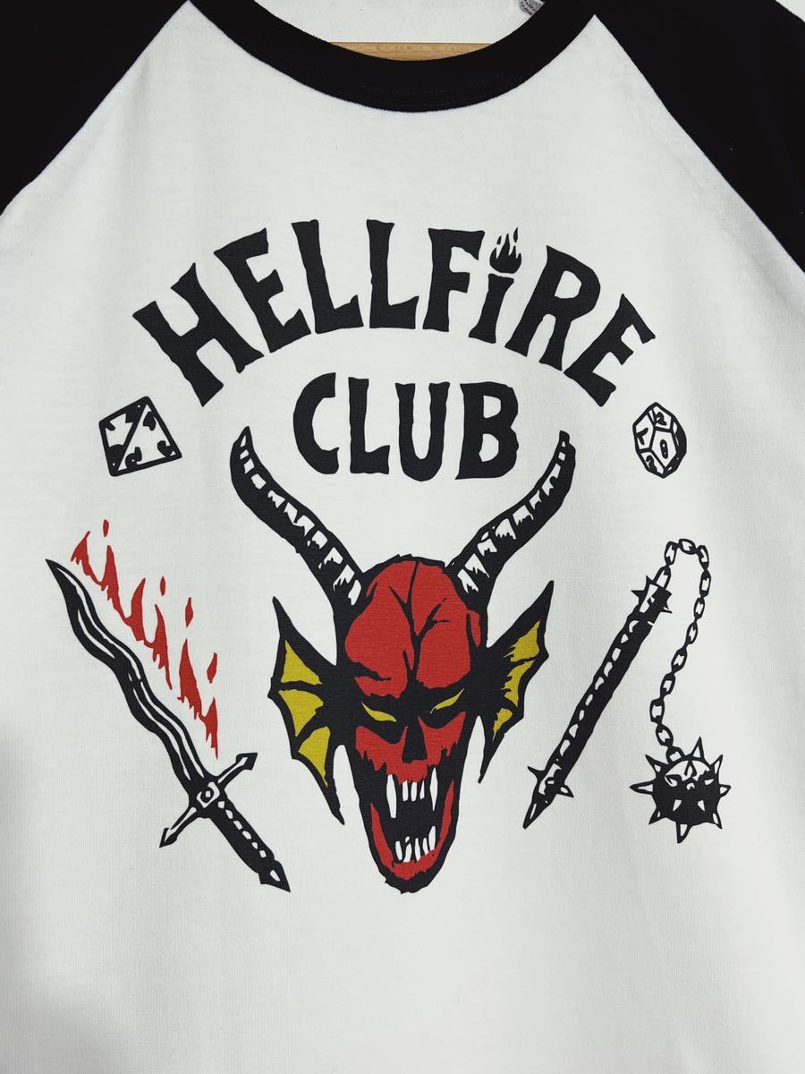HELLFiRE CLUB Tee Tシャツ Mサイズ ストレンジャーシングス stranger things ネットフリックス Netflix ヘルファイアクラブの画像2